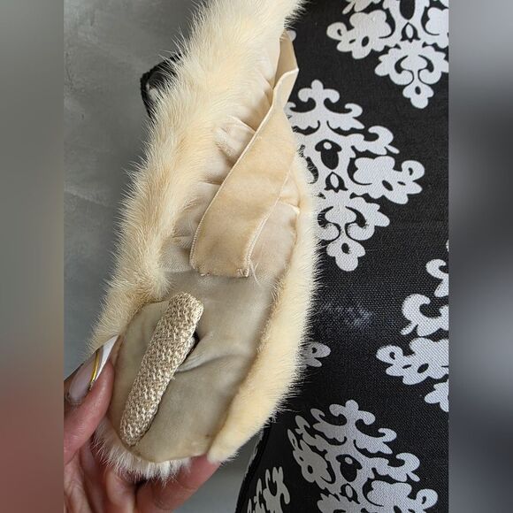 Cream Real Fur Pillbox Hat And Neck Wrap Collar Set Vintage - Picture 7 of 12